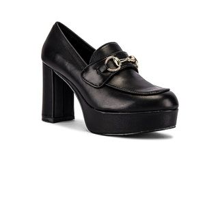 Steve Madden Cinderella loafers